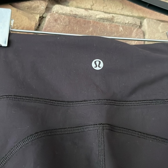 LIKE NEW LULULEMON Invigorate High-Rise Leggings! - Picture 9 of 12